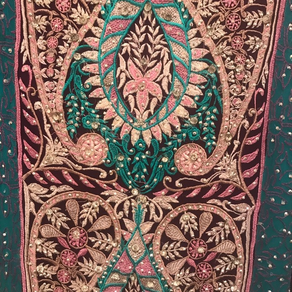 Heavy stone n embroidered Kameez n dupatta M - Picture 4 of 8